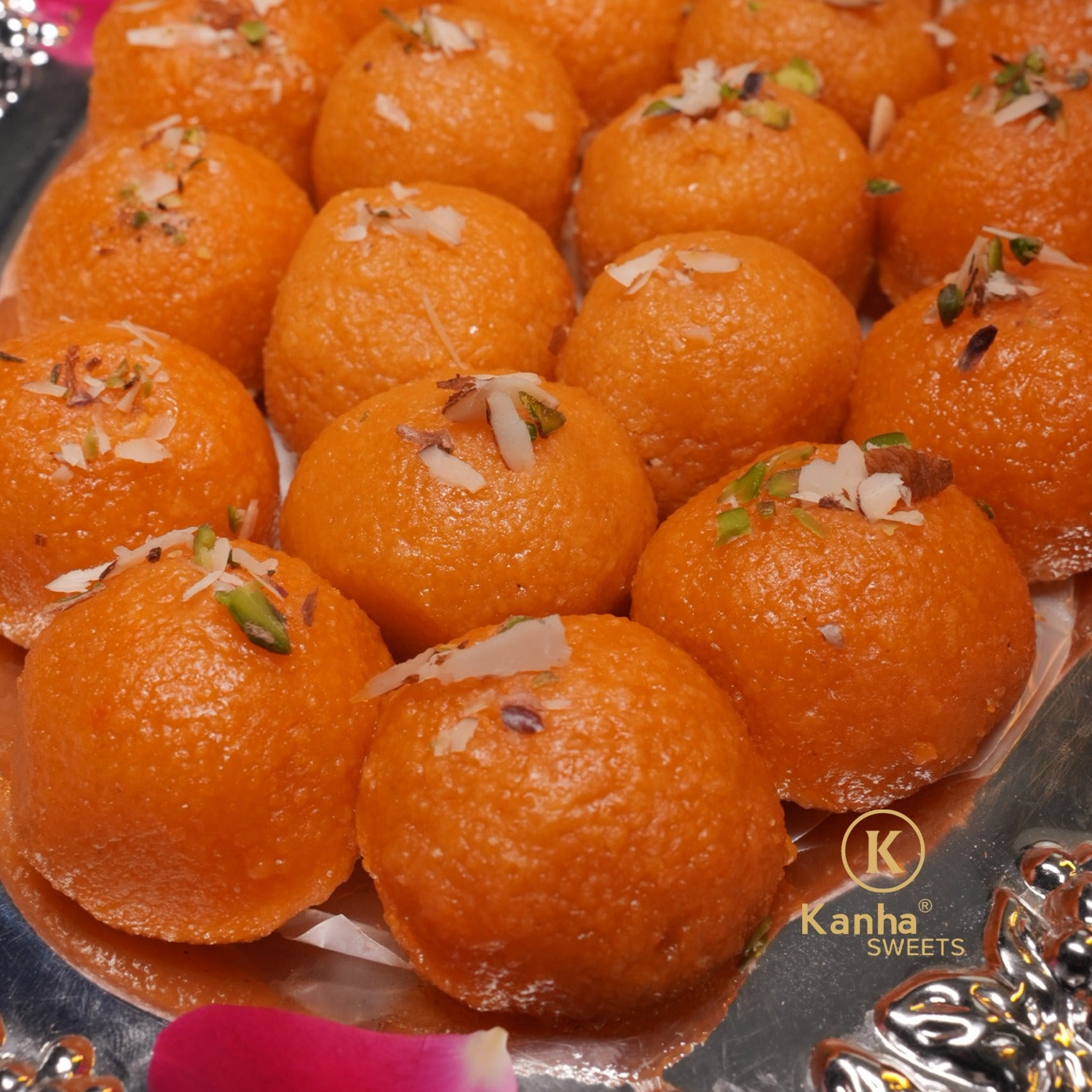 Moti Choor Ladoo