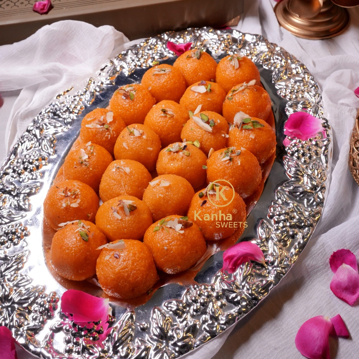 Moti Choor Ladoo